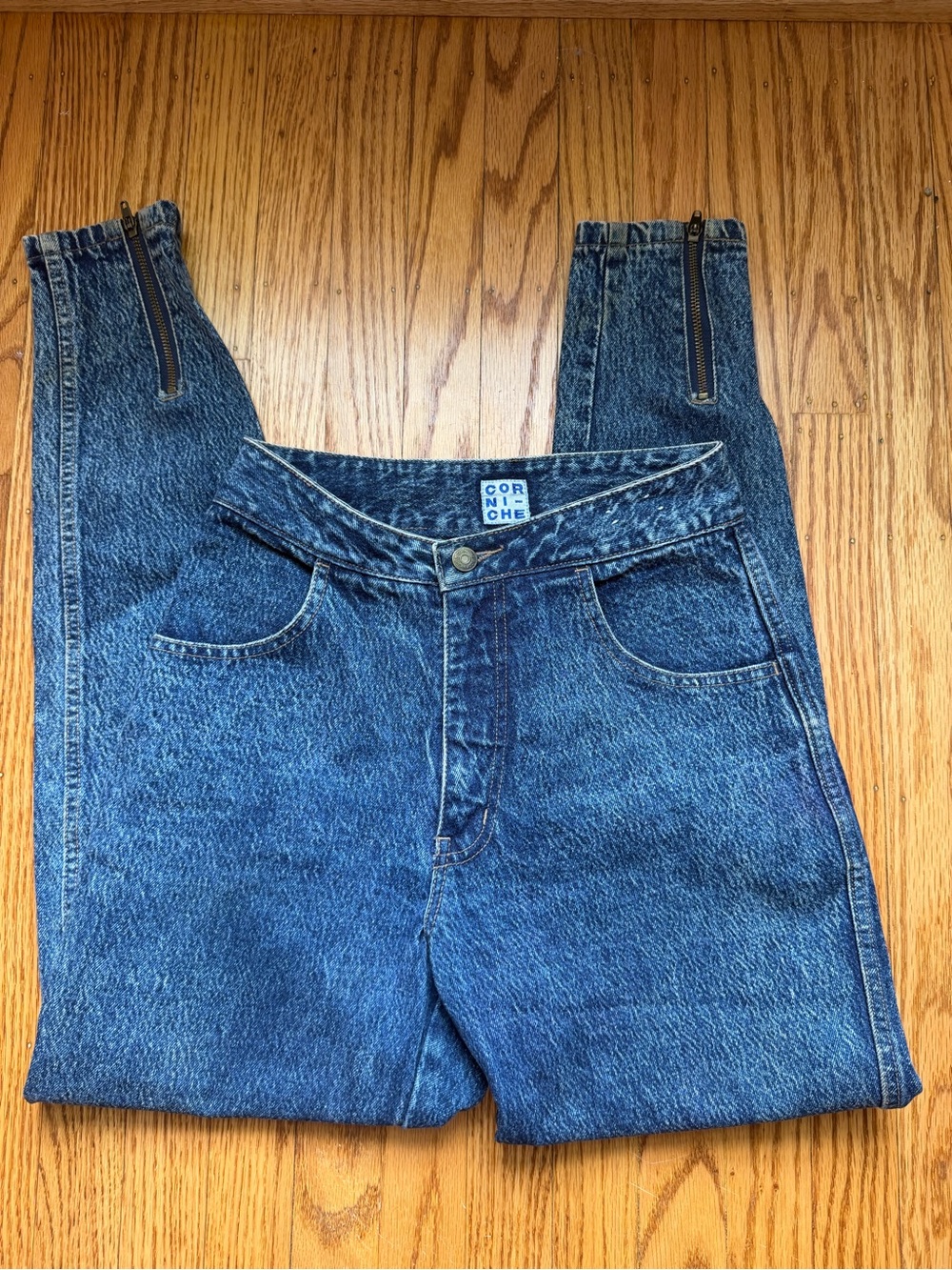 Vintage Corniche High Waist Acid Wash Jeans – Size 7/8 – Ankle Zip Tapered Leg